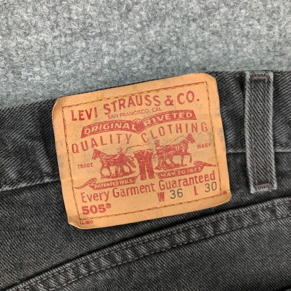 Vintage Levis 505 Jeans Mens 36 Black Denim Regular Straight Cotton Y2K 2002 - Picture 11 of 13